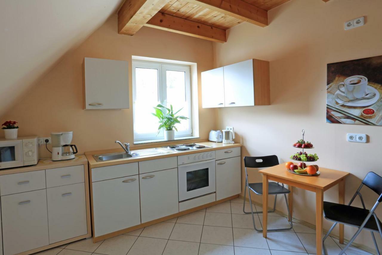 Hotel Weinstube Schwalbennest Karlstadt Esterno foto